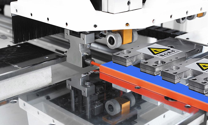 Automatic Wood Drilling Machine