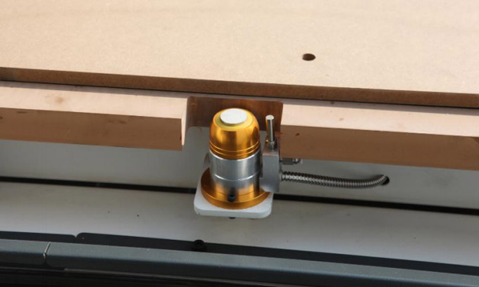 Sensor automático de altura de herramienta
